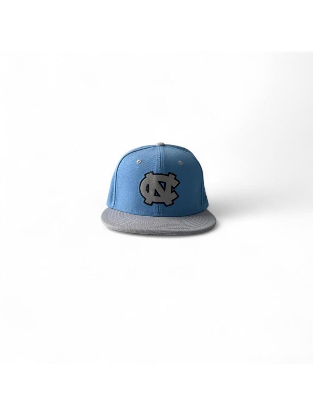 Nike True Dri-FIT North Carolina Tar Heels Snapback Hat